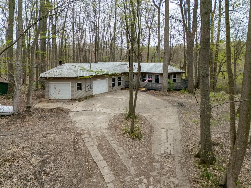 22431 Paulson Road Pine Grove Township MI 49055