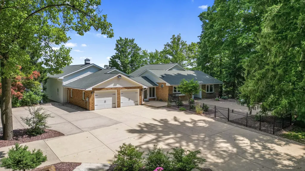 15665 Portage Road Schoolcraft Township MI 49097
