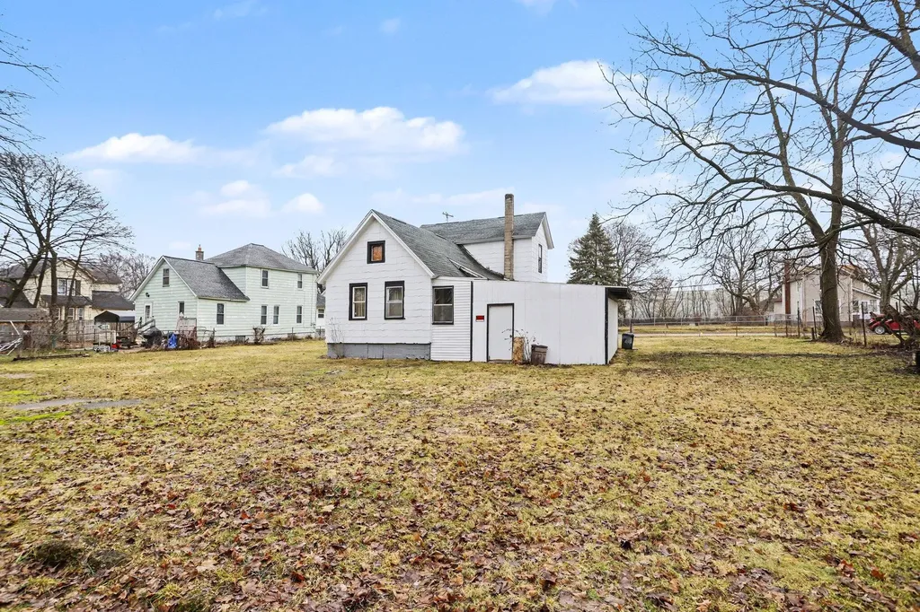 1337 N Edwards Street Kalamazoo City MI 49007