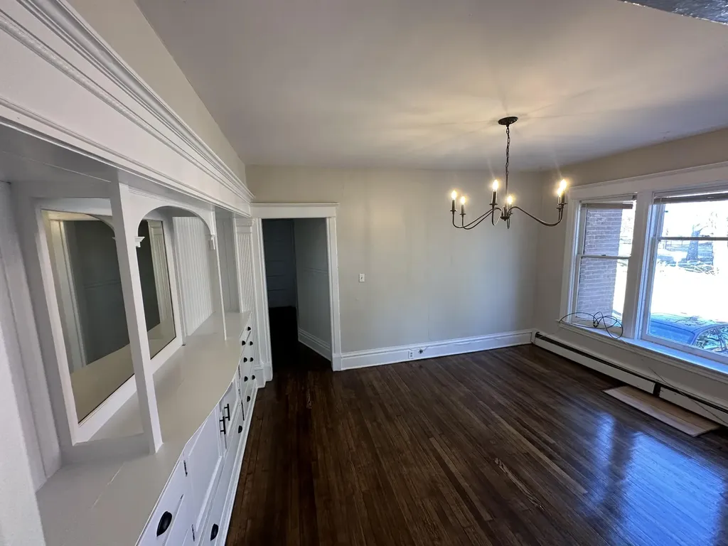 447 W Walnut Street Kalamazoo City MI 49007