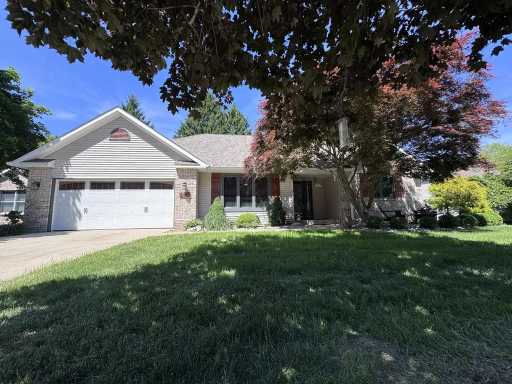 8127 Robinbrook Street Richland Village MI 49083