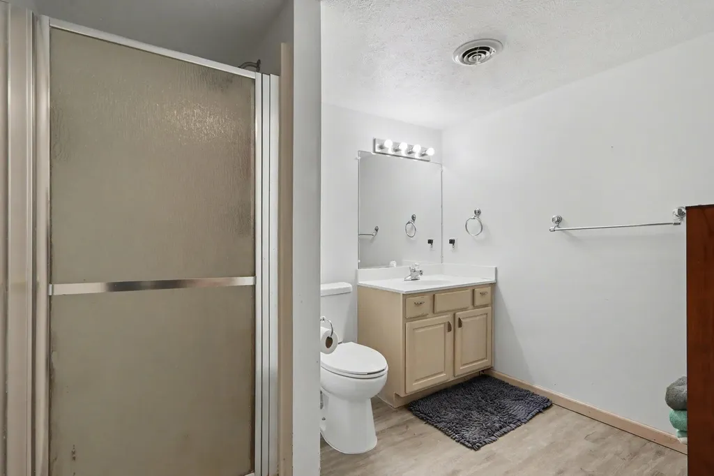 8127 Robinbrook Street Richland Village MI 49083