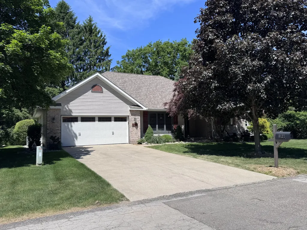 8127 Robinbrook Street Richland Village MI 49083