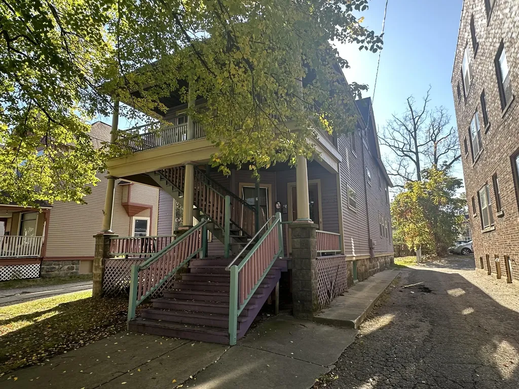 743 Academy Street Kalamazoo City MI 49007