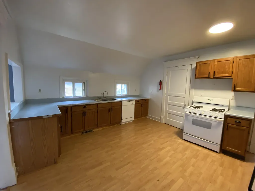 743 Academy Street Kalamazoo City MI 49007