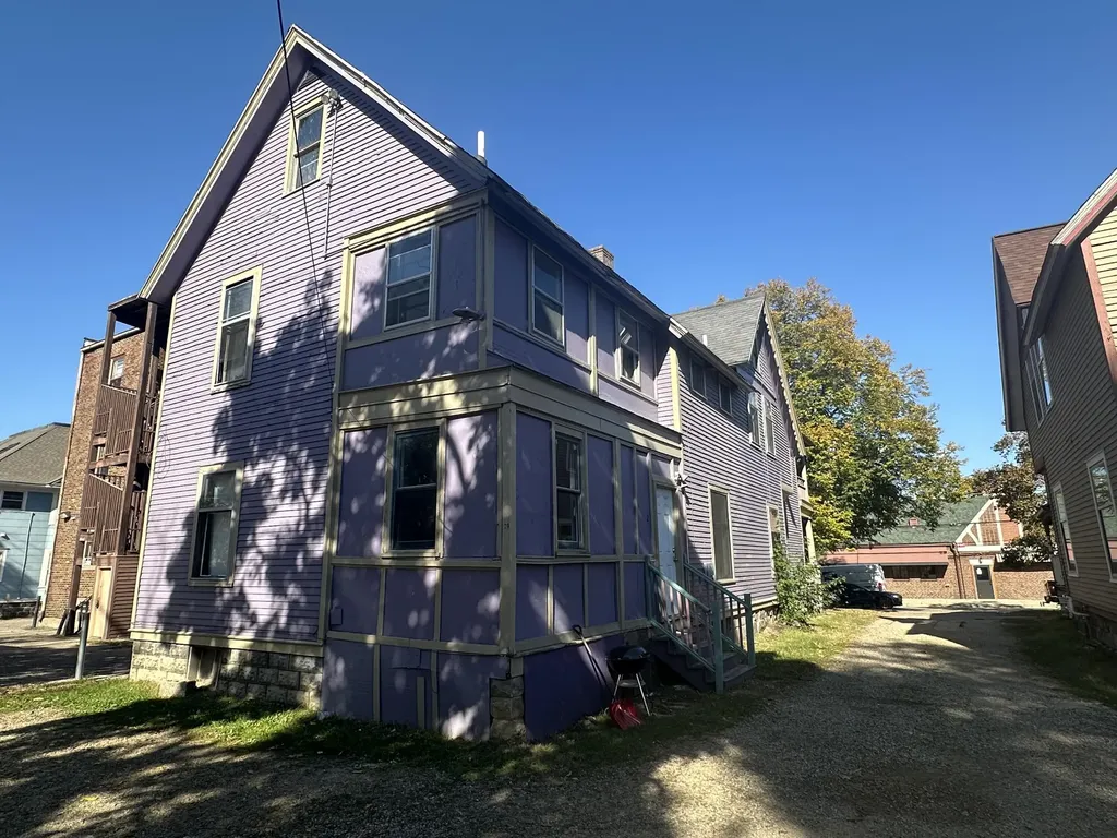 743 Academy Street Kalamazoo City MI 49007