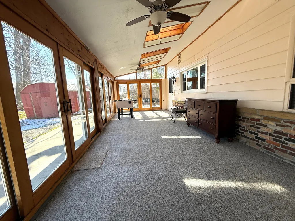 4253 Indian Isle Johnstown Township MI 49017