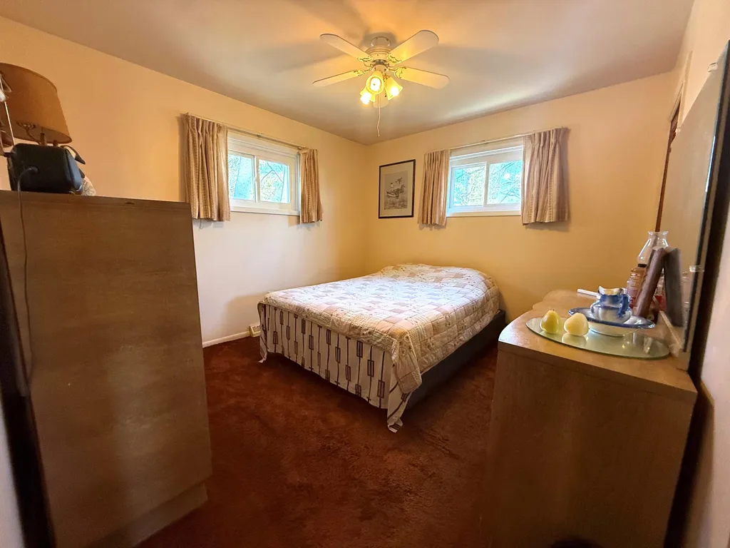 4253 Indian Isle Johnstown Township MI 49017