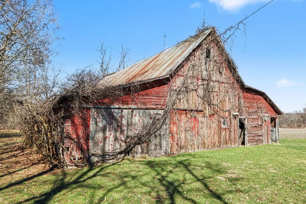 8004 W W Avenue Prairie Ronde Township MI 49087