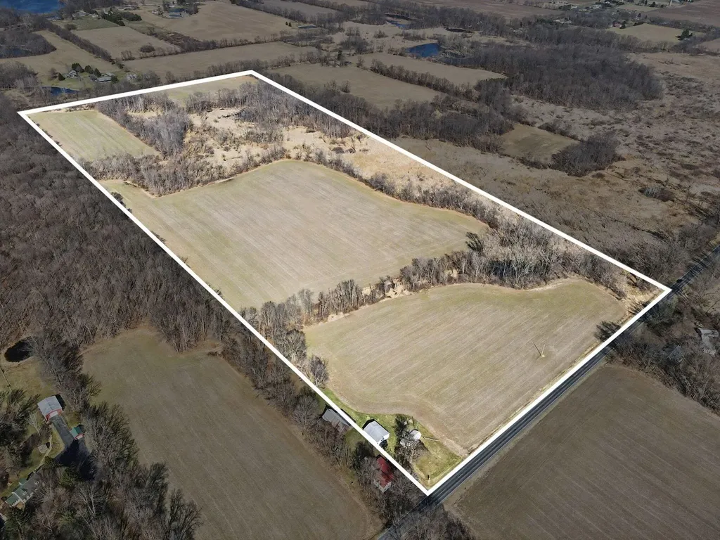 8004 W W Avenue Prairie Ronde Township MI 49087