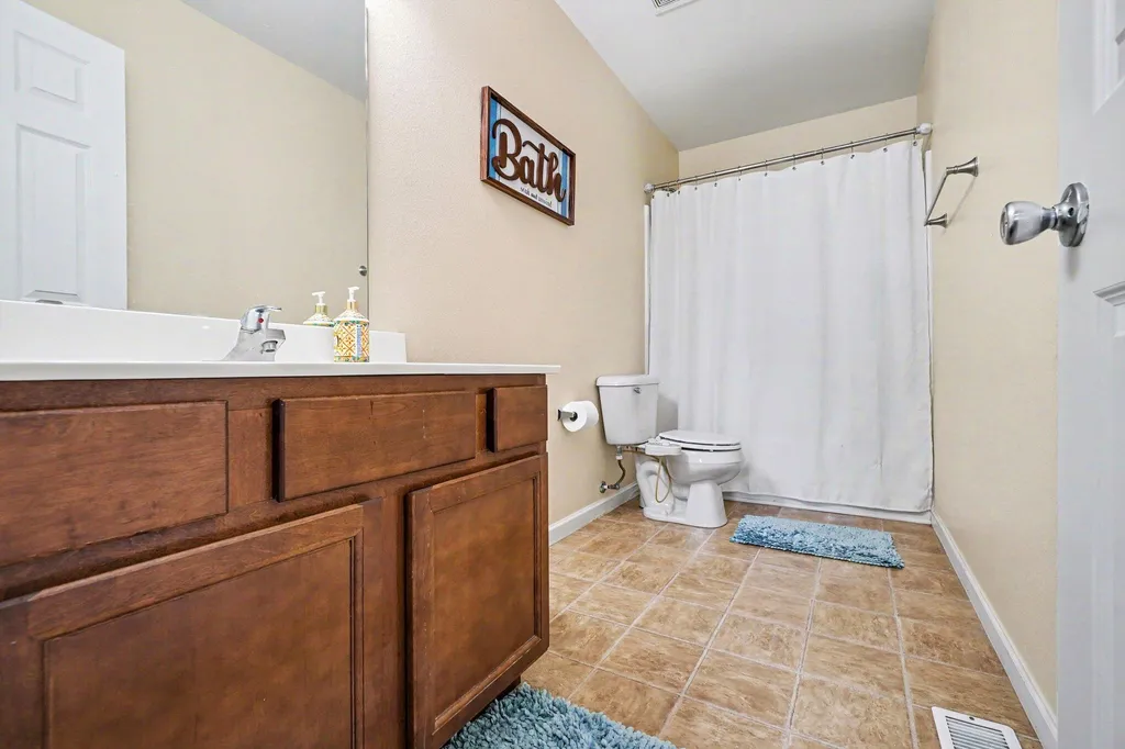 5420 Woodrush Avenue Texas Charter Township MI 49009