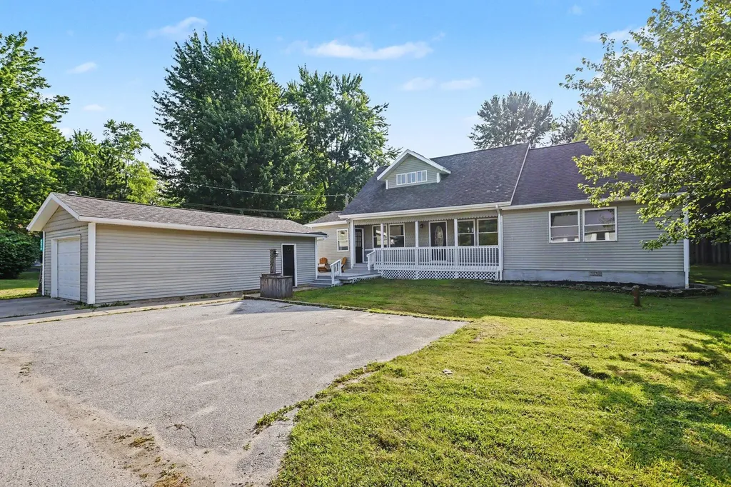 43479 Van Auken Drive Bangor Township MI 49013
