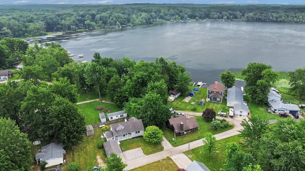 43479 Van Auken Drive Bangor Township MI 49013