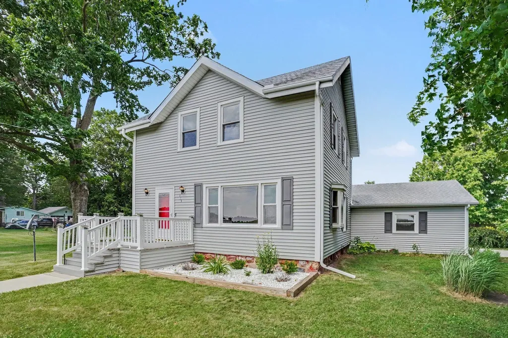 355 E Maple Street Climax Village MI 49034