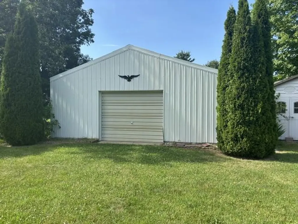 355 E Maple Street Climax Village MI 49034