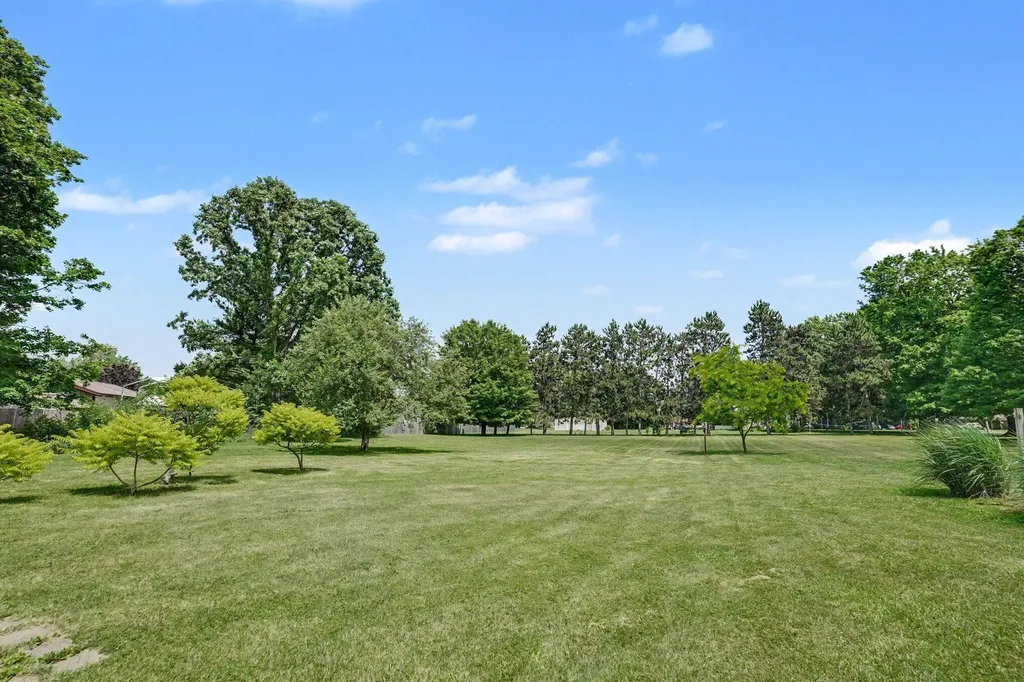 355 E Maple Street Climax Village MI 49034