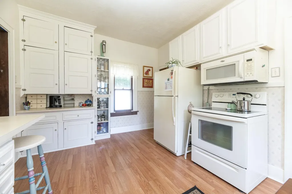 1013 S Park Street Kalamazoo City MI 49001