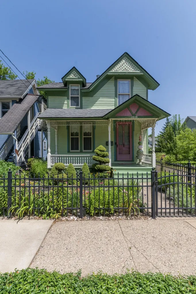 1013 S Park Street Kalamazoo City MI 49001