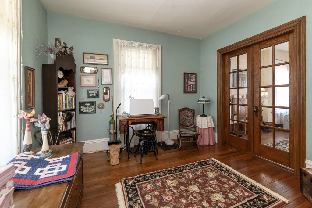 1013 S Park Street Kalamazoo City MI 49001
