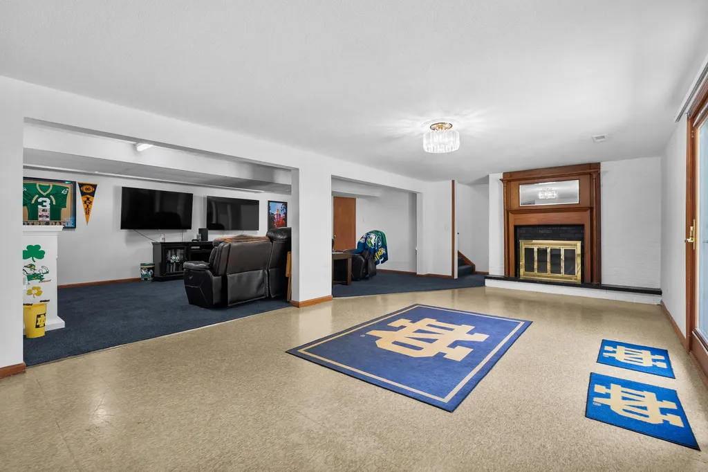 6231 E H Avenue Comstock Charter Township MI 49048