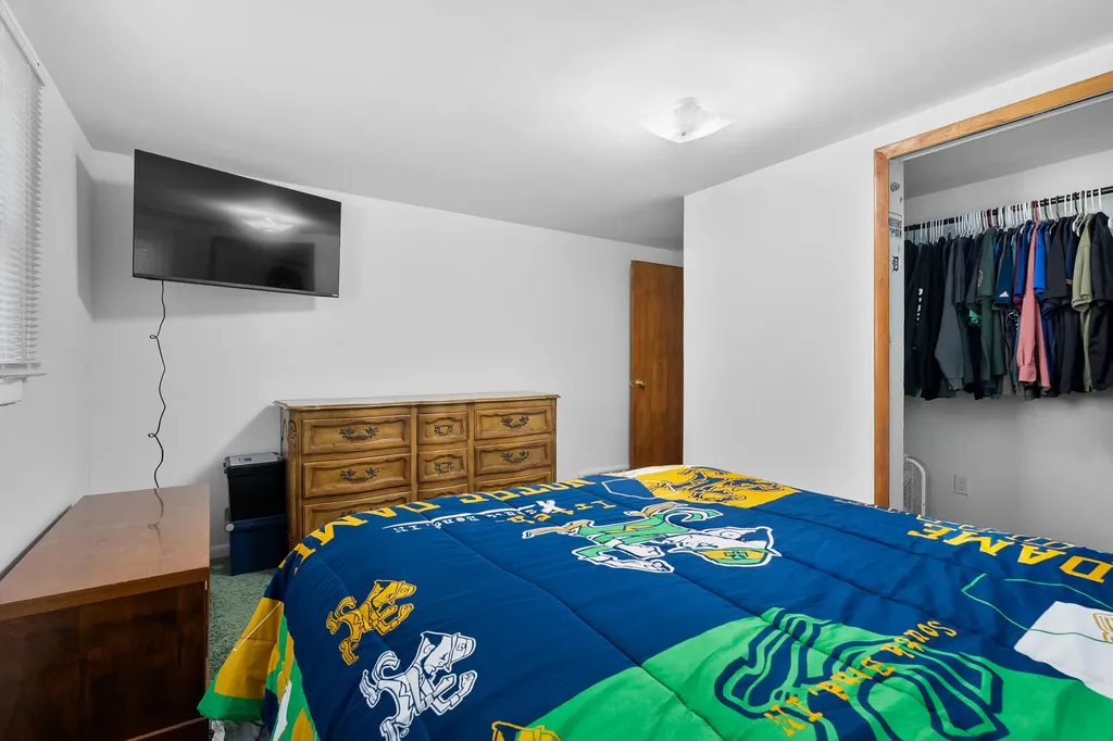 6231 E H Avenue Comstock Charter Township MI 49048
