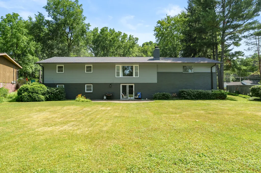 6231 E H Avenue Comstock Charter Township MI 49048