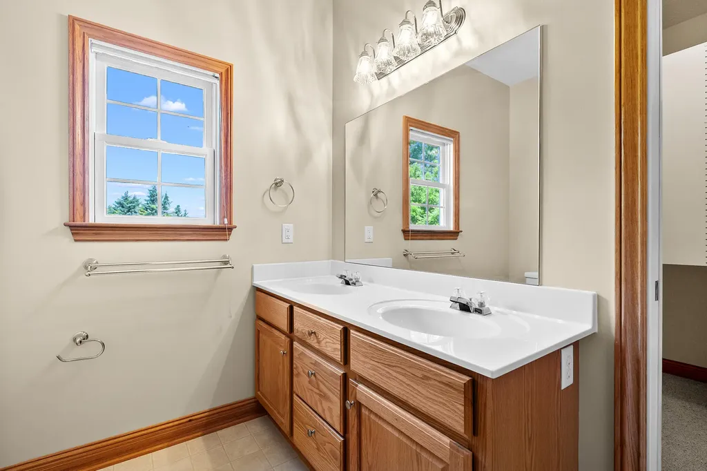 597 Winter Slope Oshtemo Charter Township MI 49009