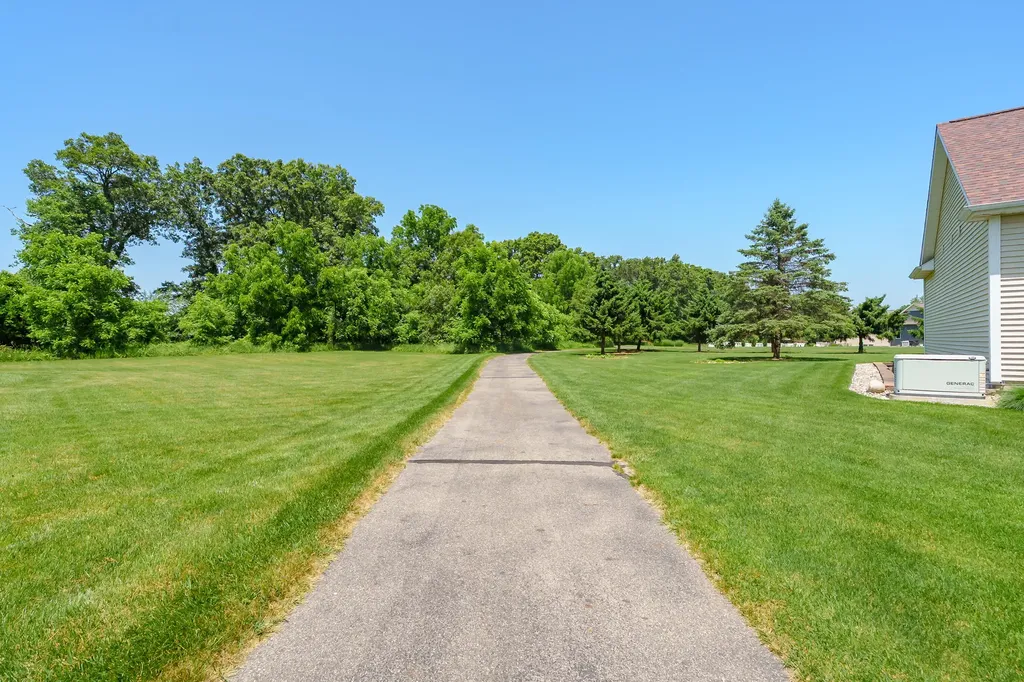 597 Winter Slope Oshtemo Charter Township MI 49009