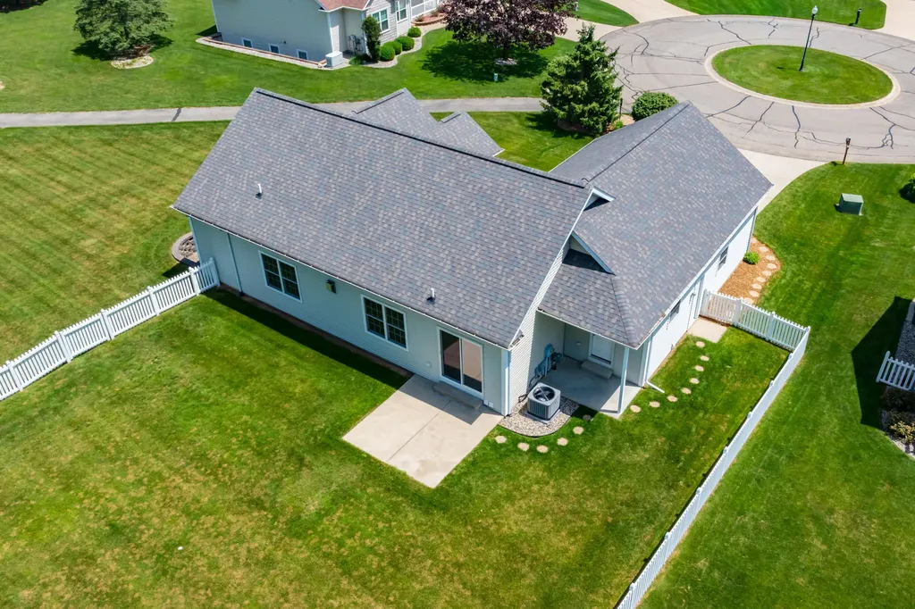 597 Winter Slope Oshtemo Charter Township MI 49009