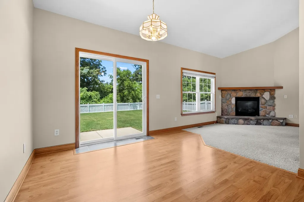 597 Winter Slope Oshtemo Charter Township MI 49009