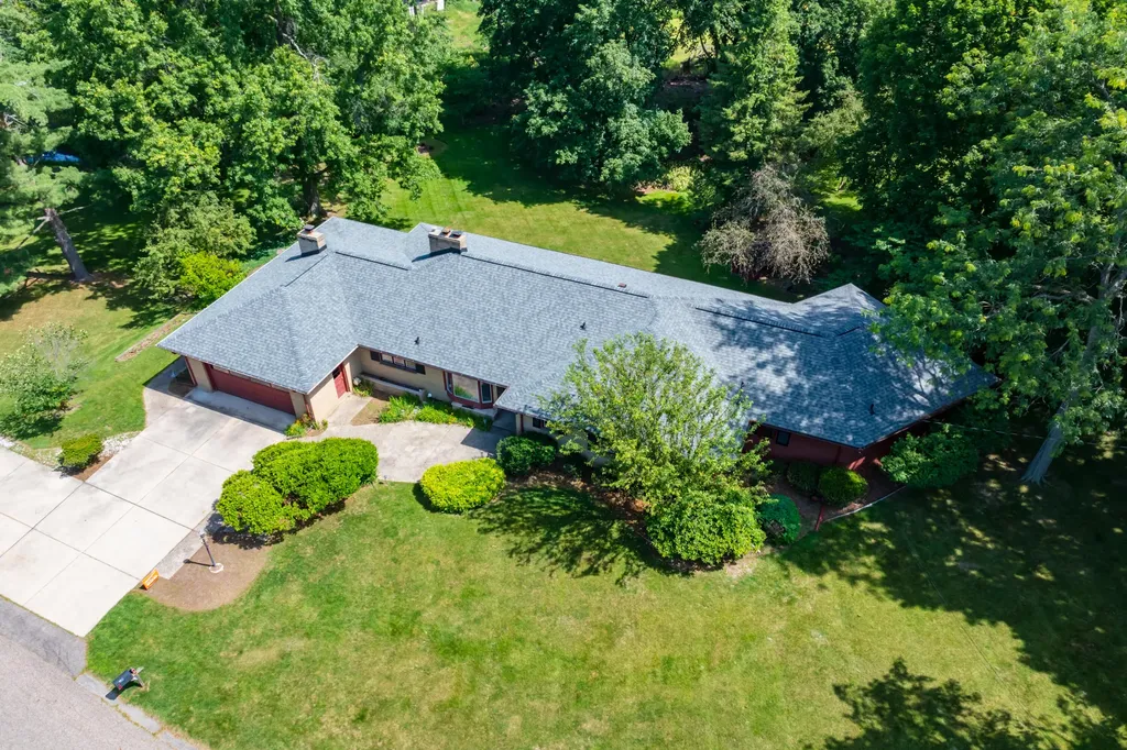5017 Merryview Drive Portage City MI 49024