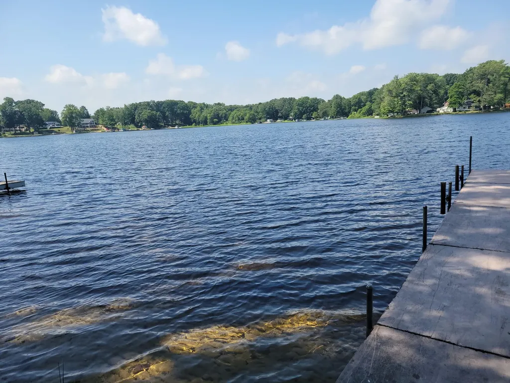 35176 Mill Lake Road Bloomingdale Township MI 49055
