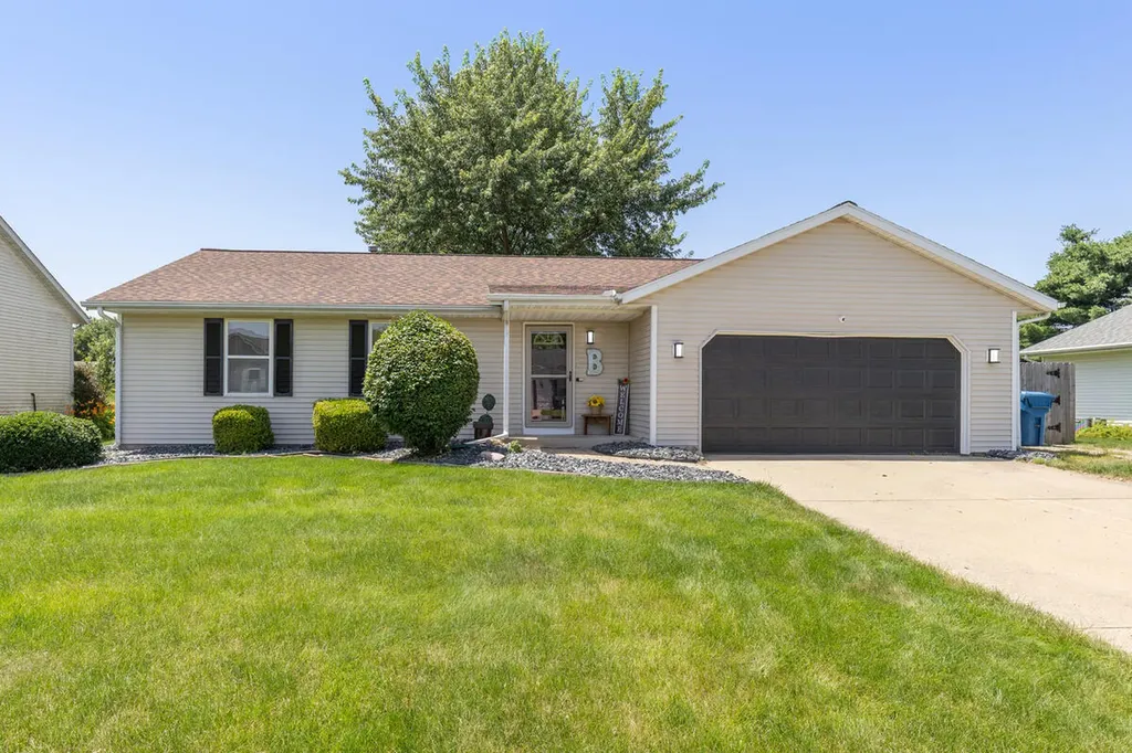 4815 Sweet Cherry Lane Kalamazoo Charter Township MI 49004