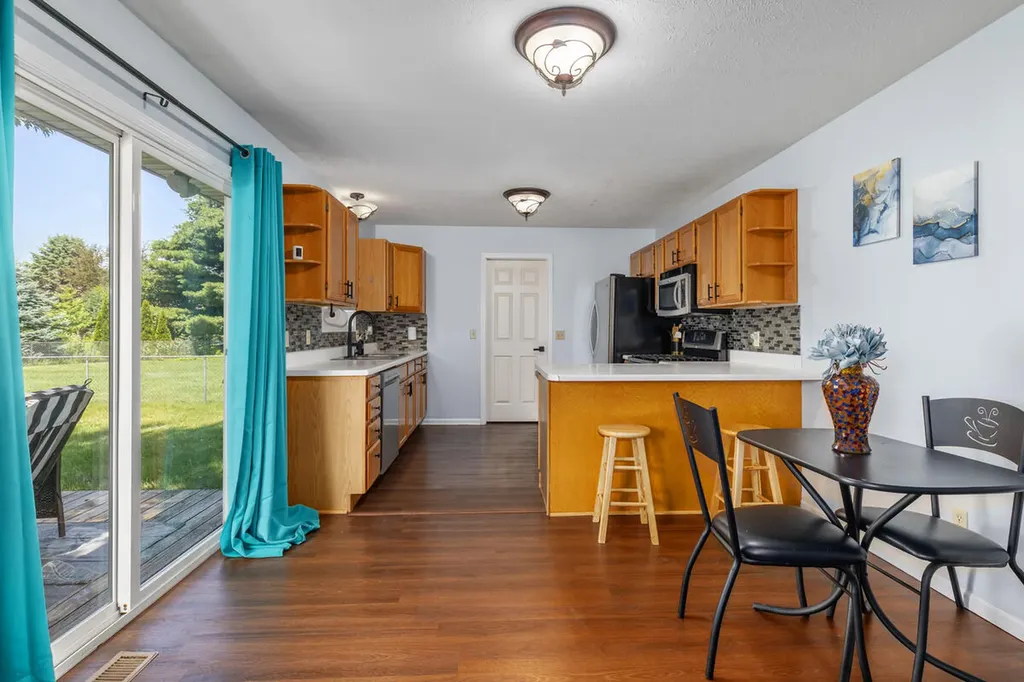 4815 Sweet Cherry Lane Kalamazoo Charter Township MI 49004