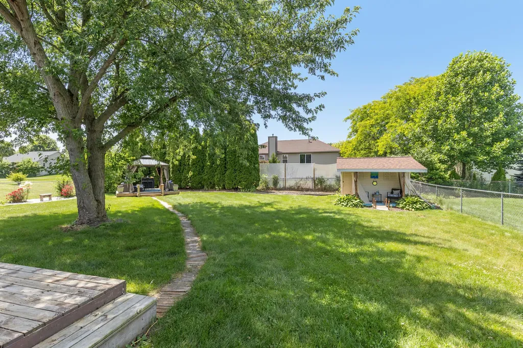 4815 Sweet Cherry Lane Kalamazoo Charter Township MI 49004