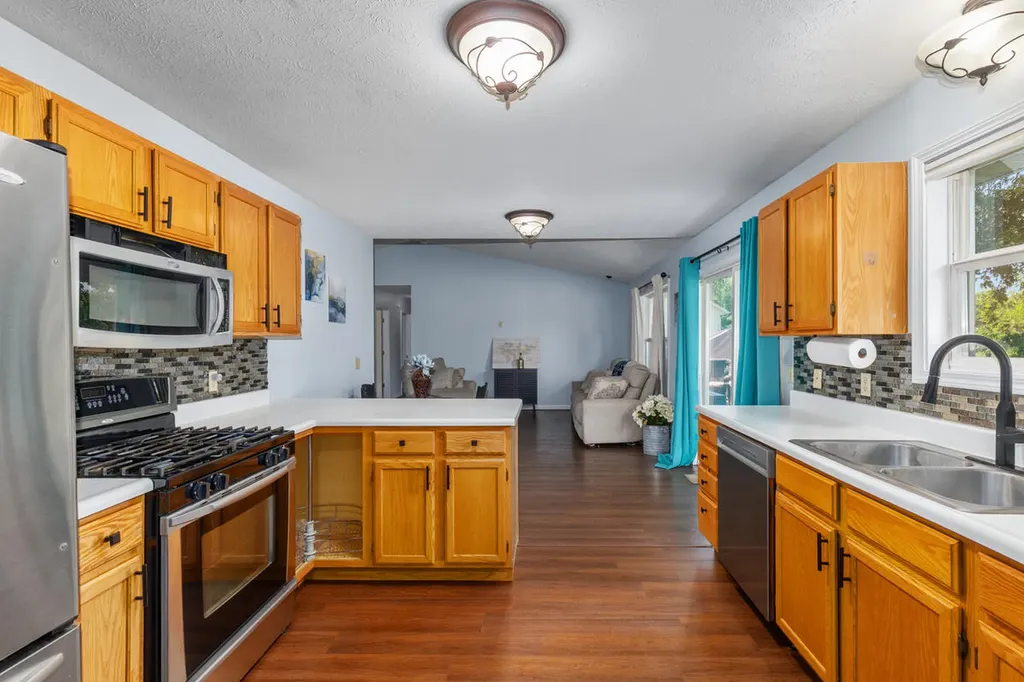4815 Sweet Cherry Lane Kalamazoo Charter Township MI 49004