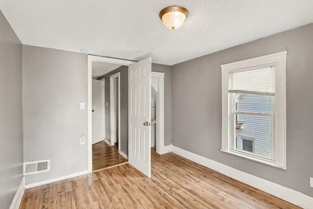 707 Denner Street Kalamazoo City MI 49006