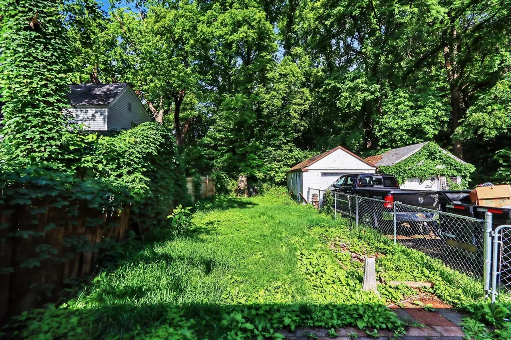 707 Denner Street Kalamazoo City MI 49006