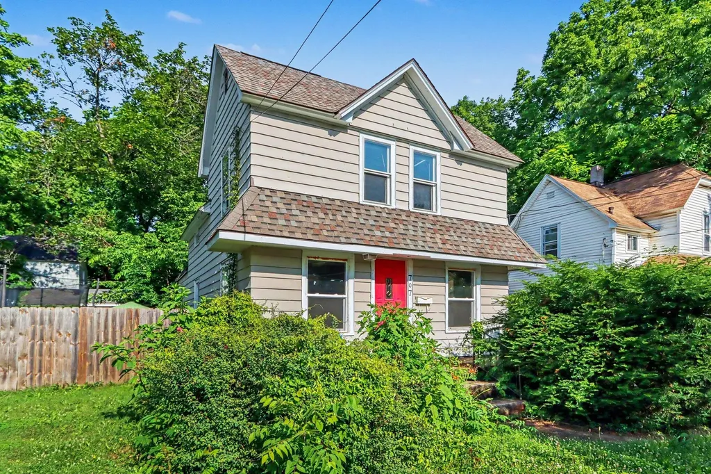 707 Denner Street Kalamazoo City MI 49006