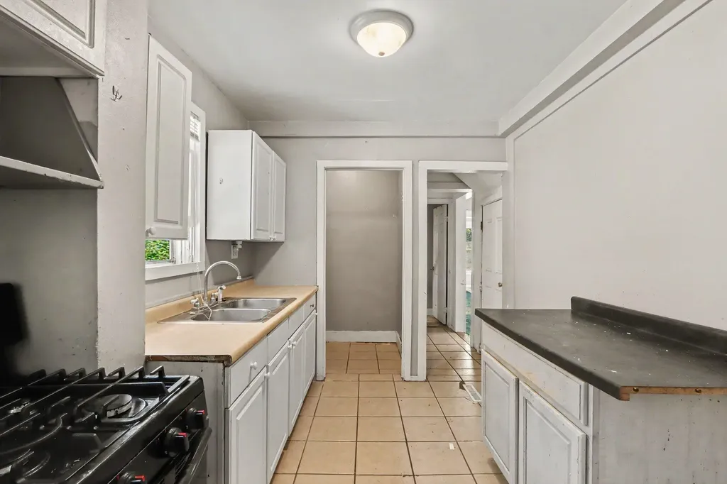 707 Denner Street Kalamazoo City MI 49006