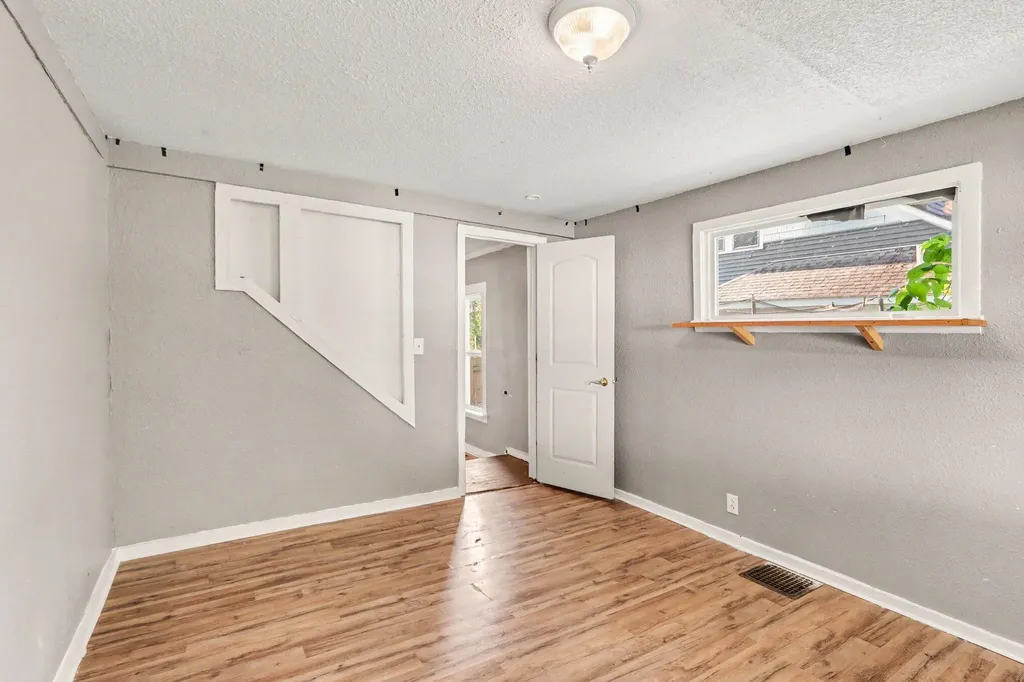 707 Denner Street Kalamazoo City MI 49006