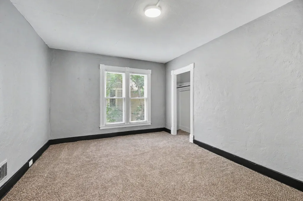 710 Wheaton Avenue Kalamazoo City MI 49008