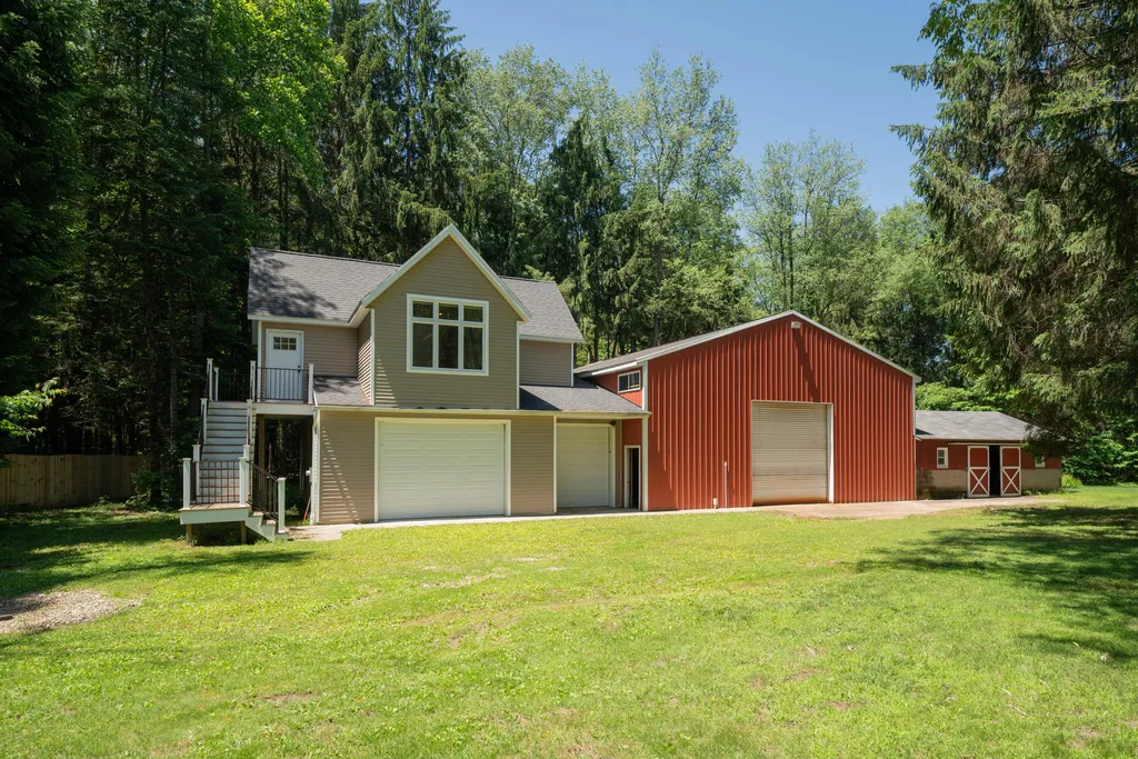 34268 County Road 653 Almena Township MI 49079