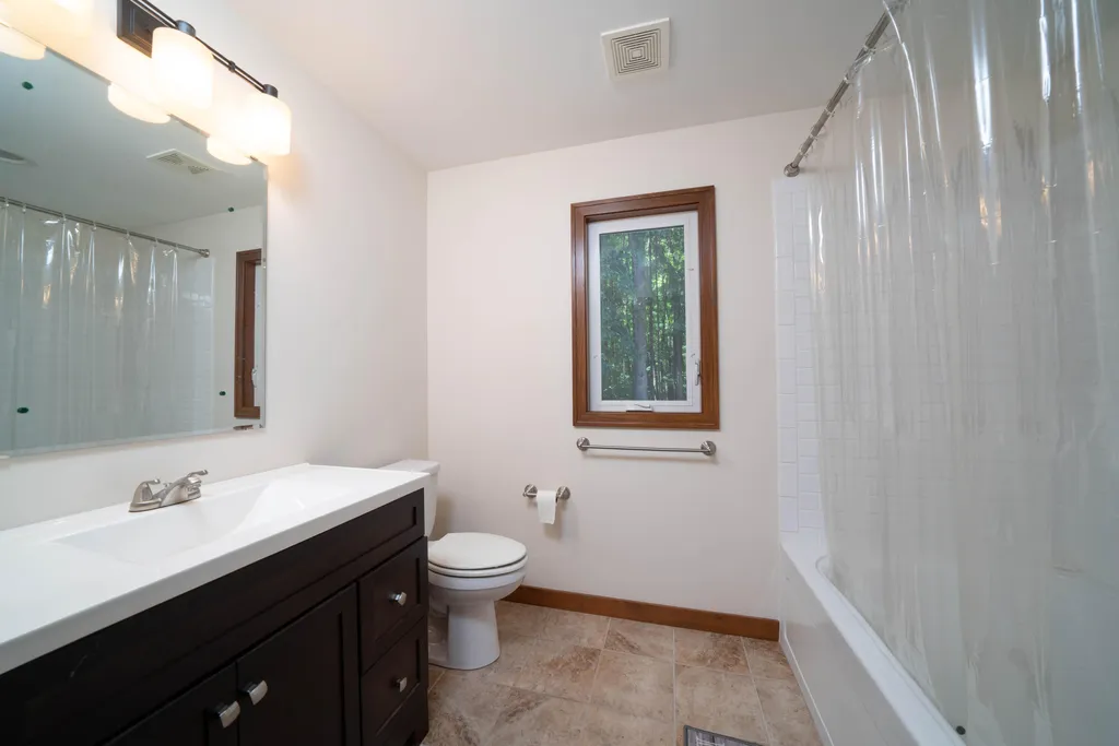 34268 County Road 653 Almena Township MI 49079