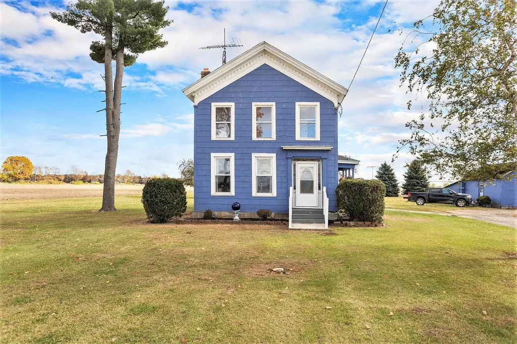 55637 Bennett Road Leonidas Township MI 49066