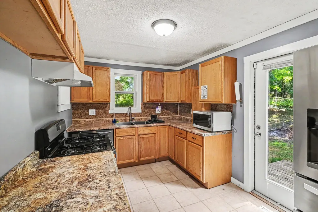 10472 Ravine Road Alamo Township MI 49078