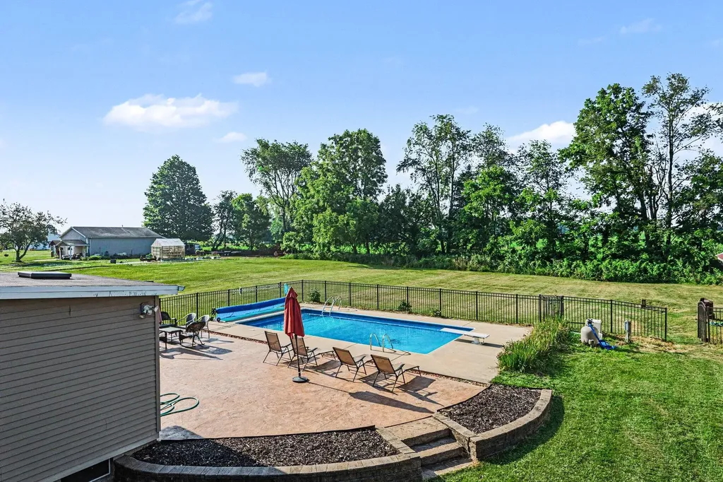 18928 E Michigan Avenue Marengo Township MI 49068
