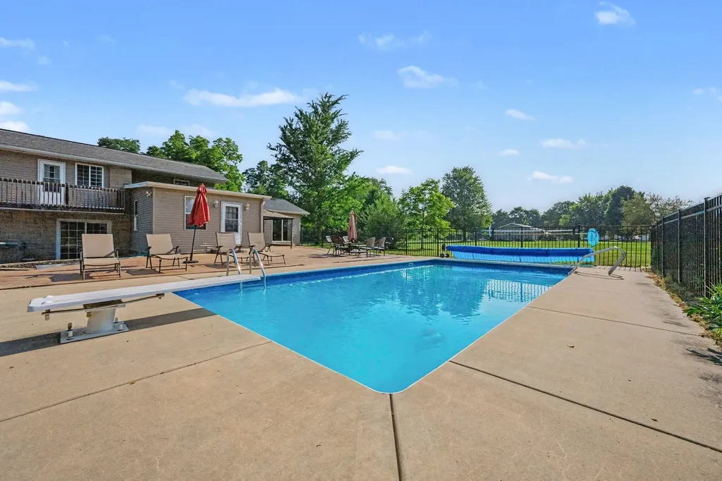 18928 E Michigan Avenue Marengo Township MI 49068