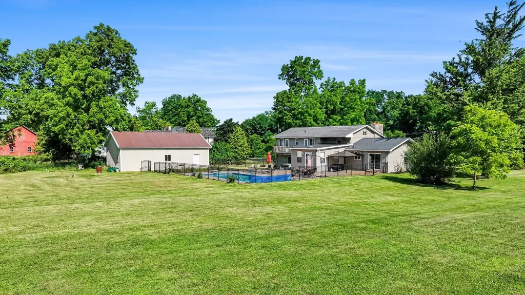 18928 E Michigan Avenue Marengo Township MI 49068
