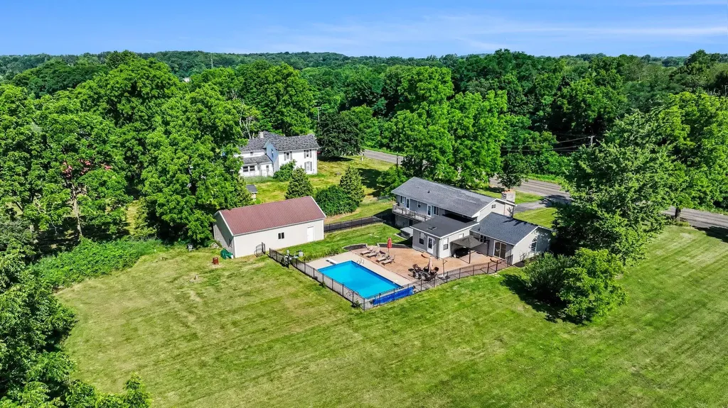 18928 E Michigan Avenue Marengo Township MI 49068